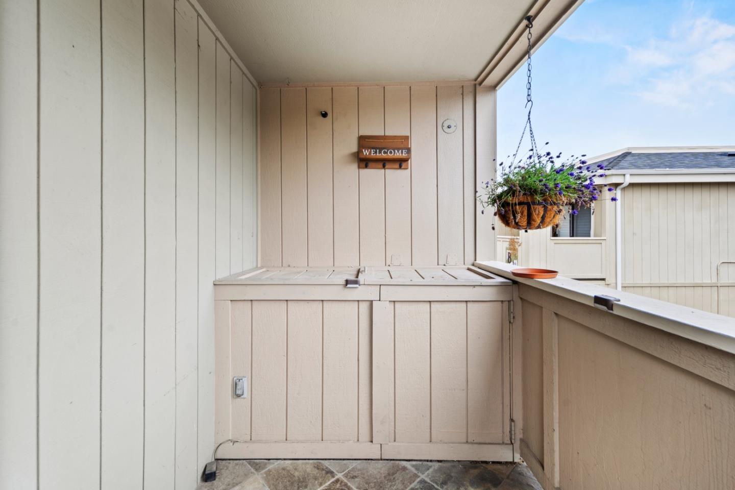 Detail Gallery Image 2 of 20 For 820 Casanova Ave #69,  Monterey,  CA 93940 - 2 Beds | 1 Baths