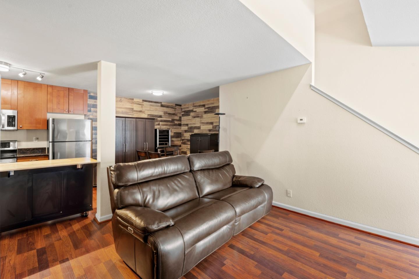 Detail Gallery Image 3 of 20 For 820 Casanova Ave #69,  Monterey,  CA 93940 - 2 Beds | 1 Baths