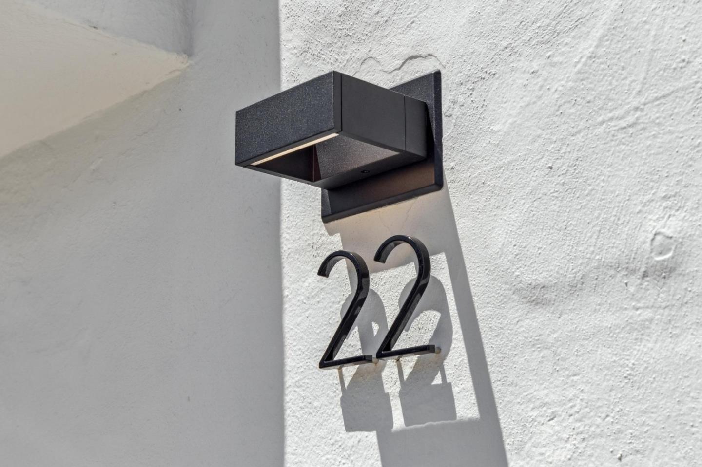 Detail Gallery Image 10 of 130 For 22 Chicago Way, San Francisco,  CA 94112 - 3 Beds | 2 Baths
