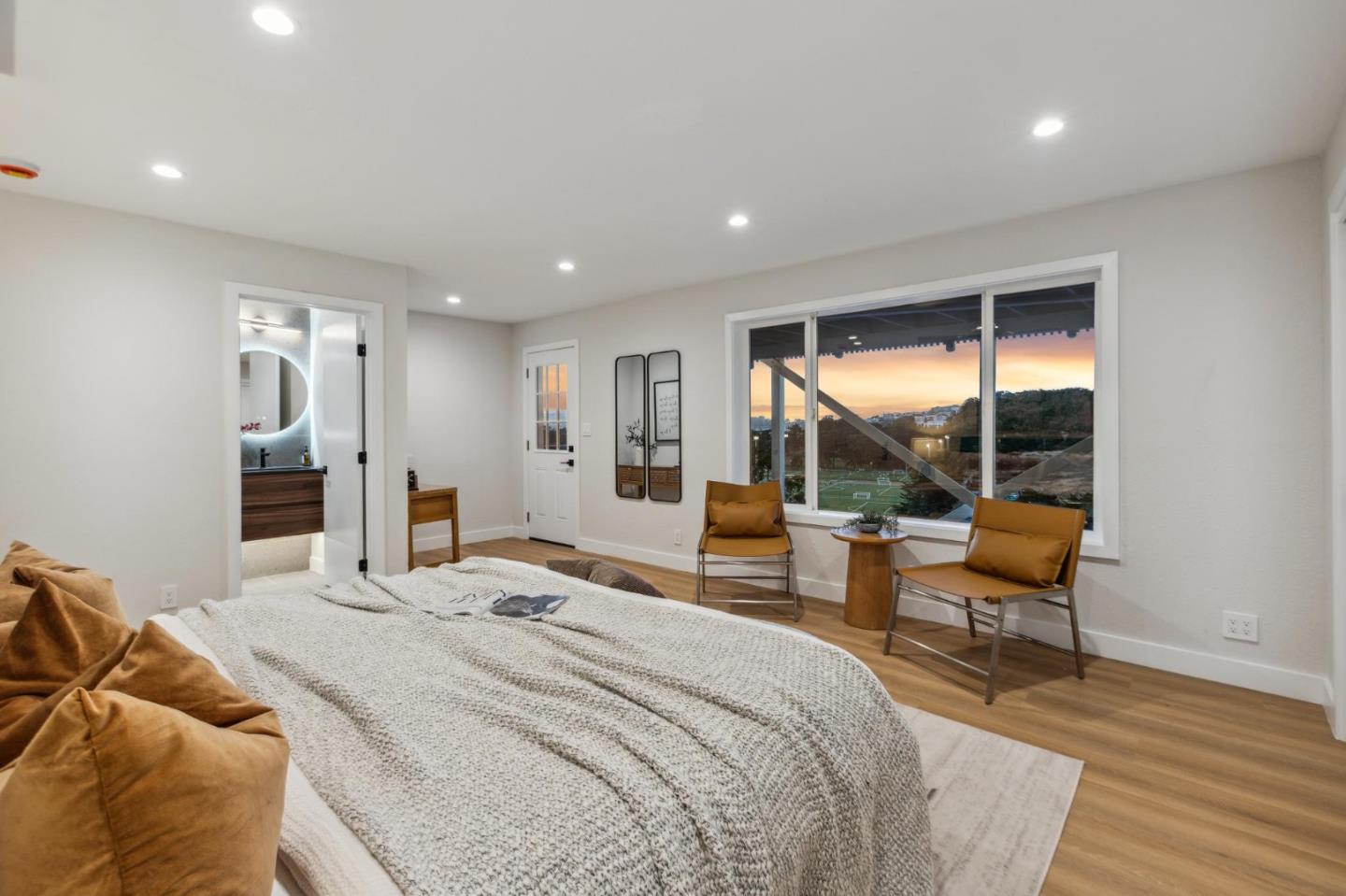 Detail Gallery Image 102 of 130 For 22 Chicago Way, San Francisco,  CA 94112 - 3 Beds | 2 Baths