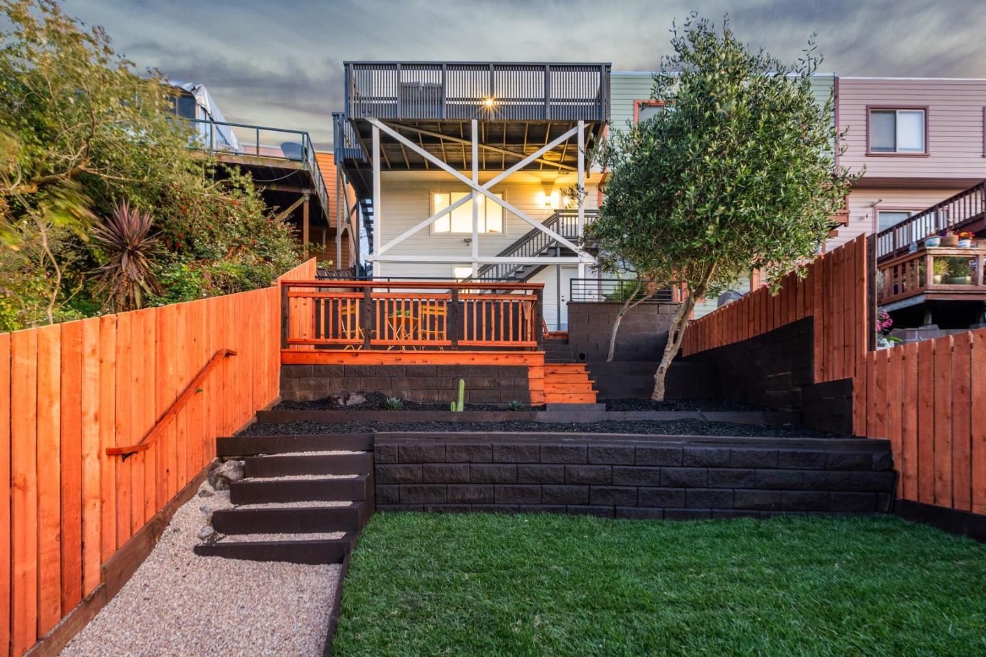 Detail Gallery Image 115 of 130 For 22 Chicago Way, San Francisco,  CA 94112 - 3 Beds | 2 Baths