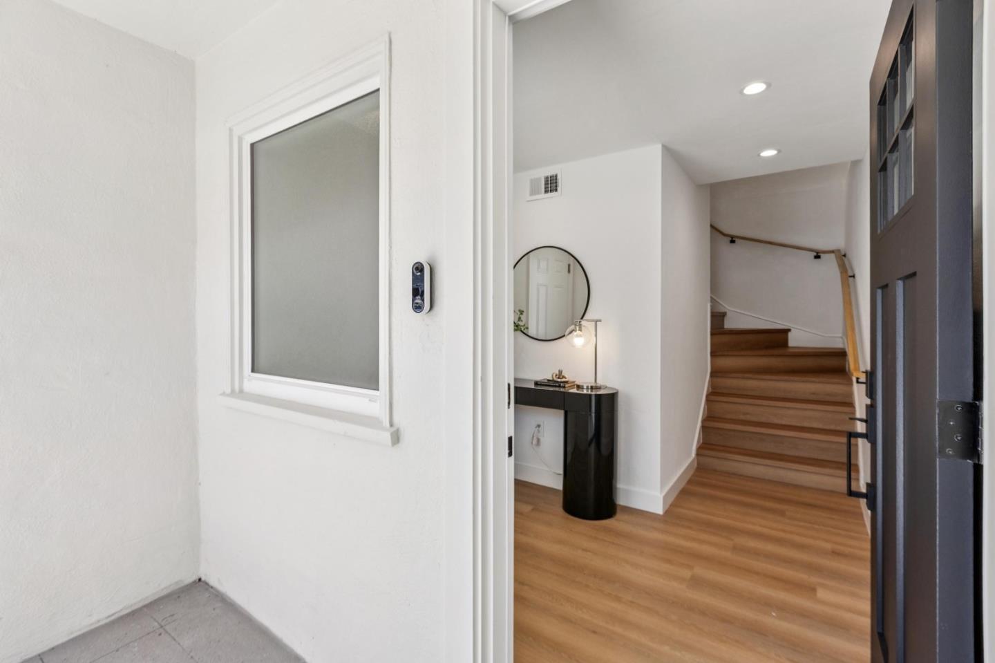 Detail Gallery Image 12 of 130 For 22 Chicago Way, San Francisco,  CA 94112 - 3 Beds | 2 Baths