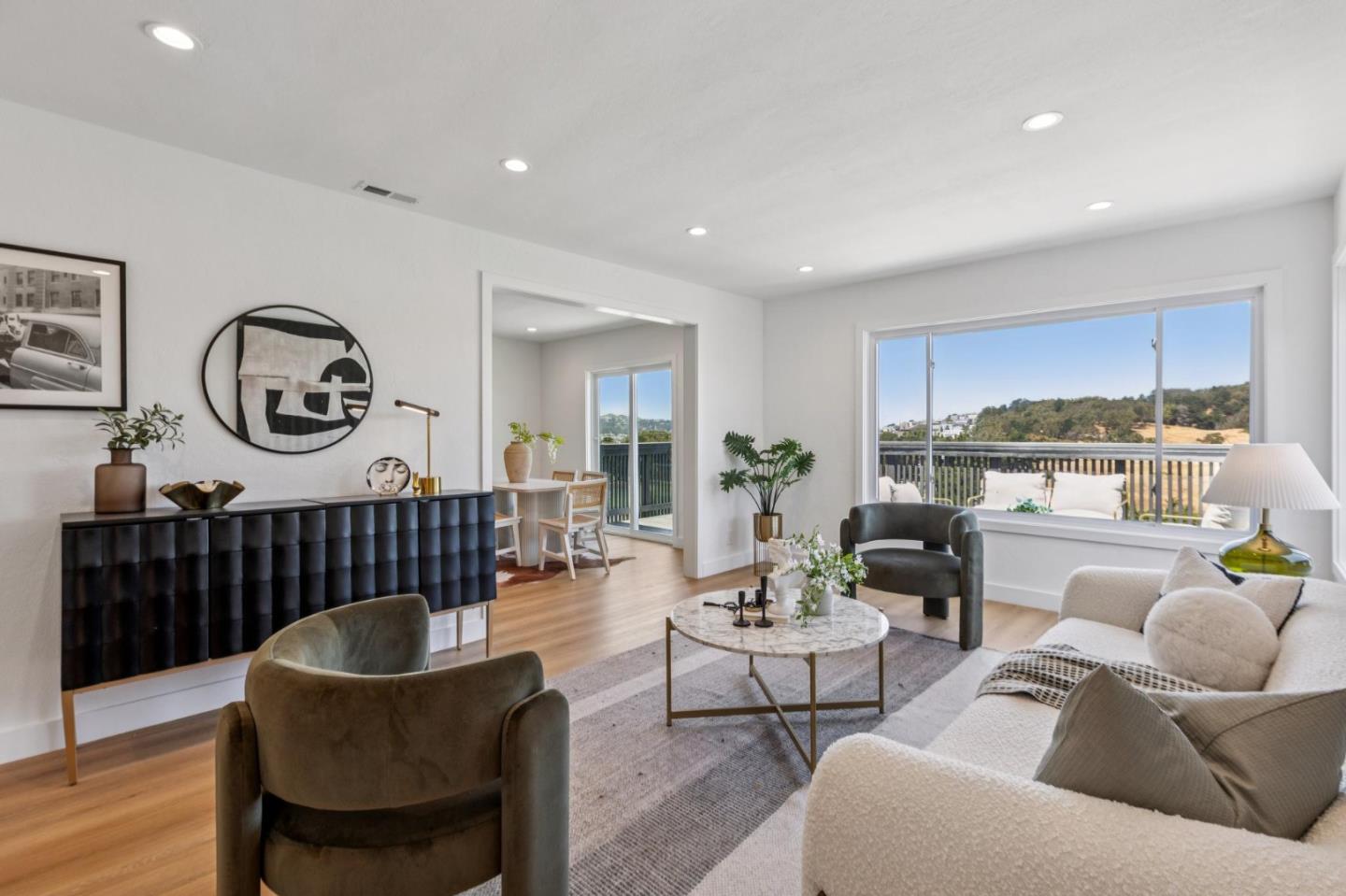 Detail Gallery Image 20 of 130 For 22 Chicago Way, San Francisco,  CA 94112 - 3 Beds | 2 Baths