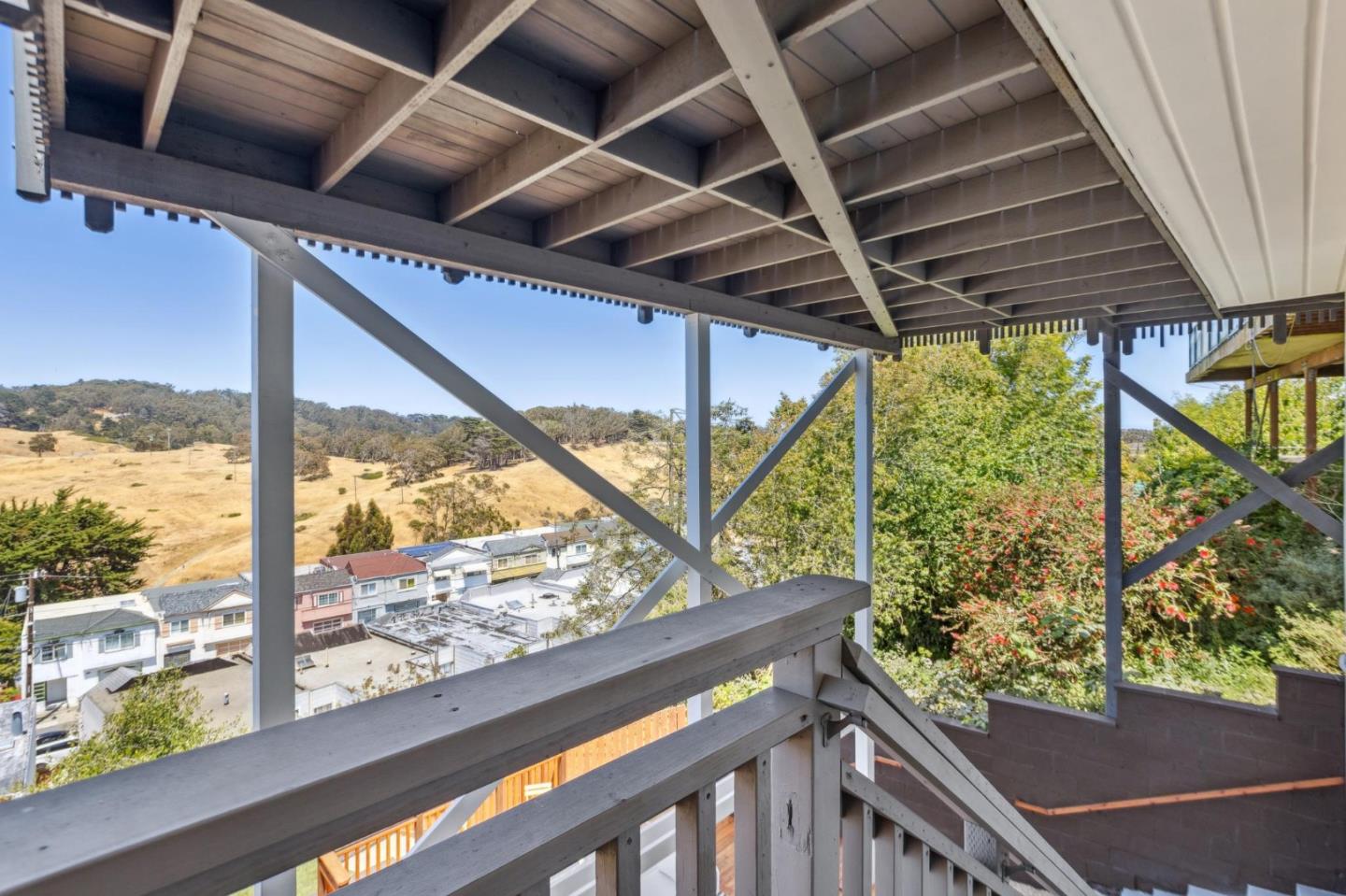 Detail Gallery Image 66 of 130 For 22 Chicago Way, San Francisco,  CA 94112 - 3 Beds | 2 Baths