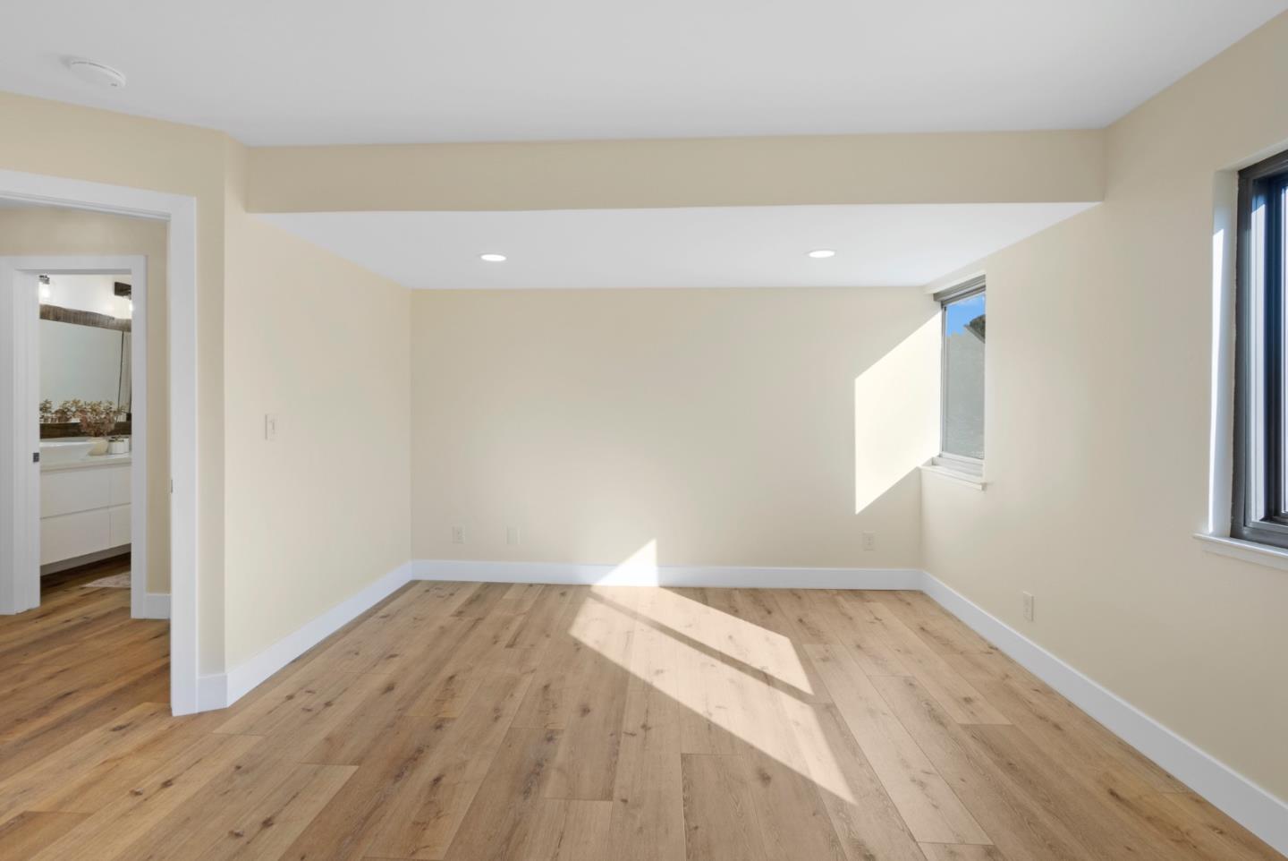 Detail Gallery Image 20 of 33 For 8202 Honeybee Ct, Gilroy,  CA 95020 - 4 Beds | 3/1 Baths