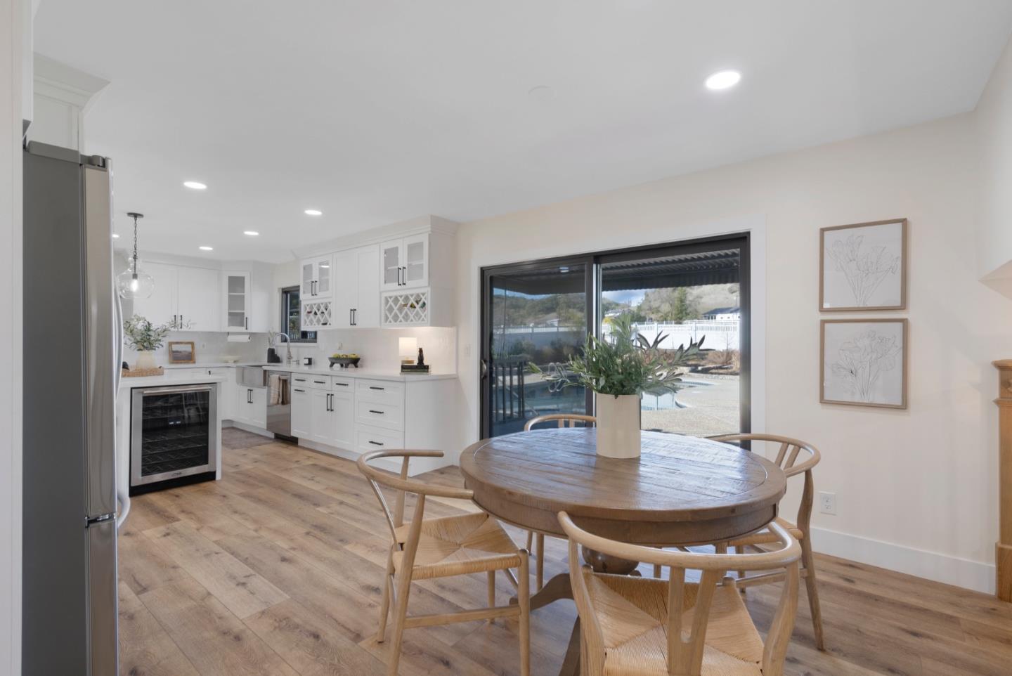 Detail Gallery Image 6 of 33 For 8202 Honeybee Ct, Gilroy,  CA 95020 - 4 Beds | 3/1 Baths