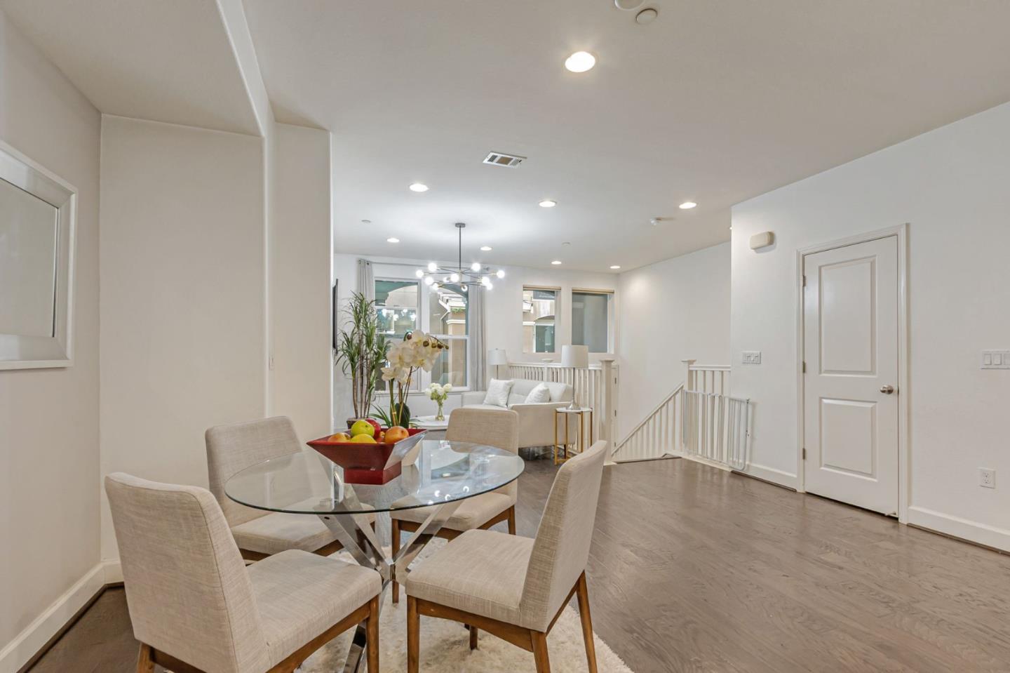 Detail Gallery Image 12 of 47 For 168 Currlin Cir, Milpitas,  CA 95035 - 3 Beds | 2 Baths