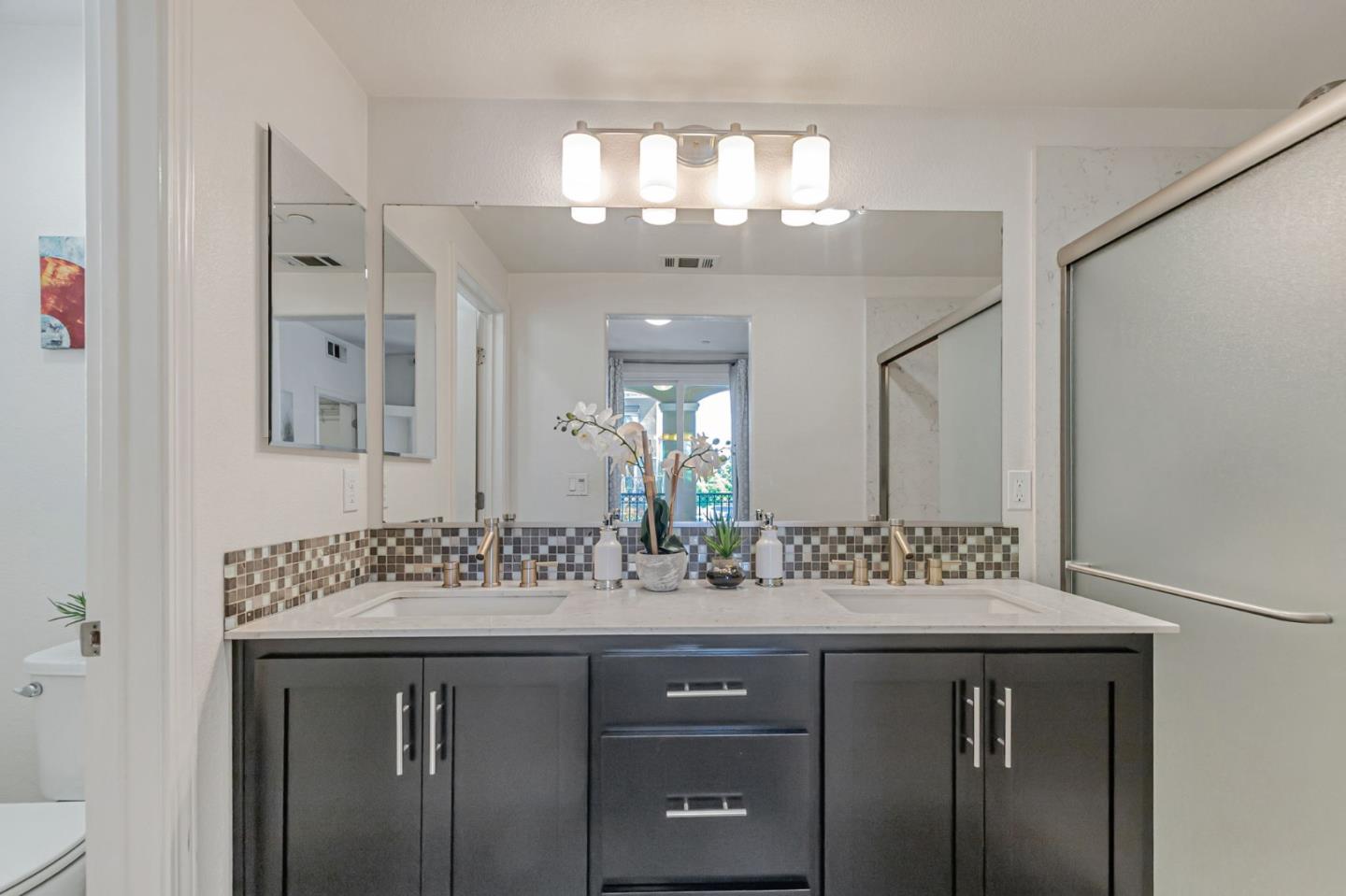 Detail Gallery Image 25 of 47 For 168 Currlin Cir, Milpitas,  CA 95035 - 3 Beds | 2 Baths