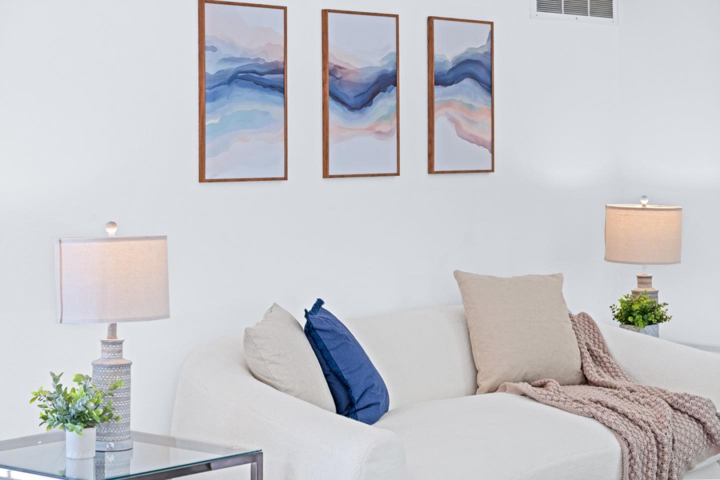 Detail Gallery Image 10 of 47 For 2124 Canoas Garden Ave #2,  San Jose,  CA 95125 - 2 Beds | 1/1 Baths