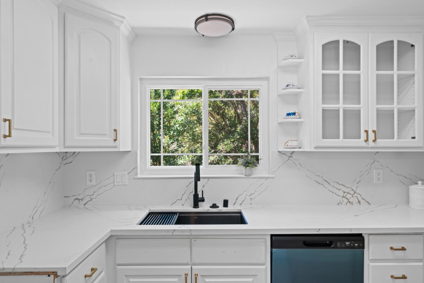Detail Gallery Image 12 of 47 For 2124 Canoas Garden Ave #2,  San Jose,  CA 95125 - 2 Beds | 1/1 Baths