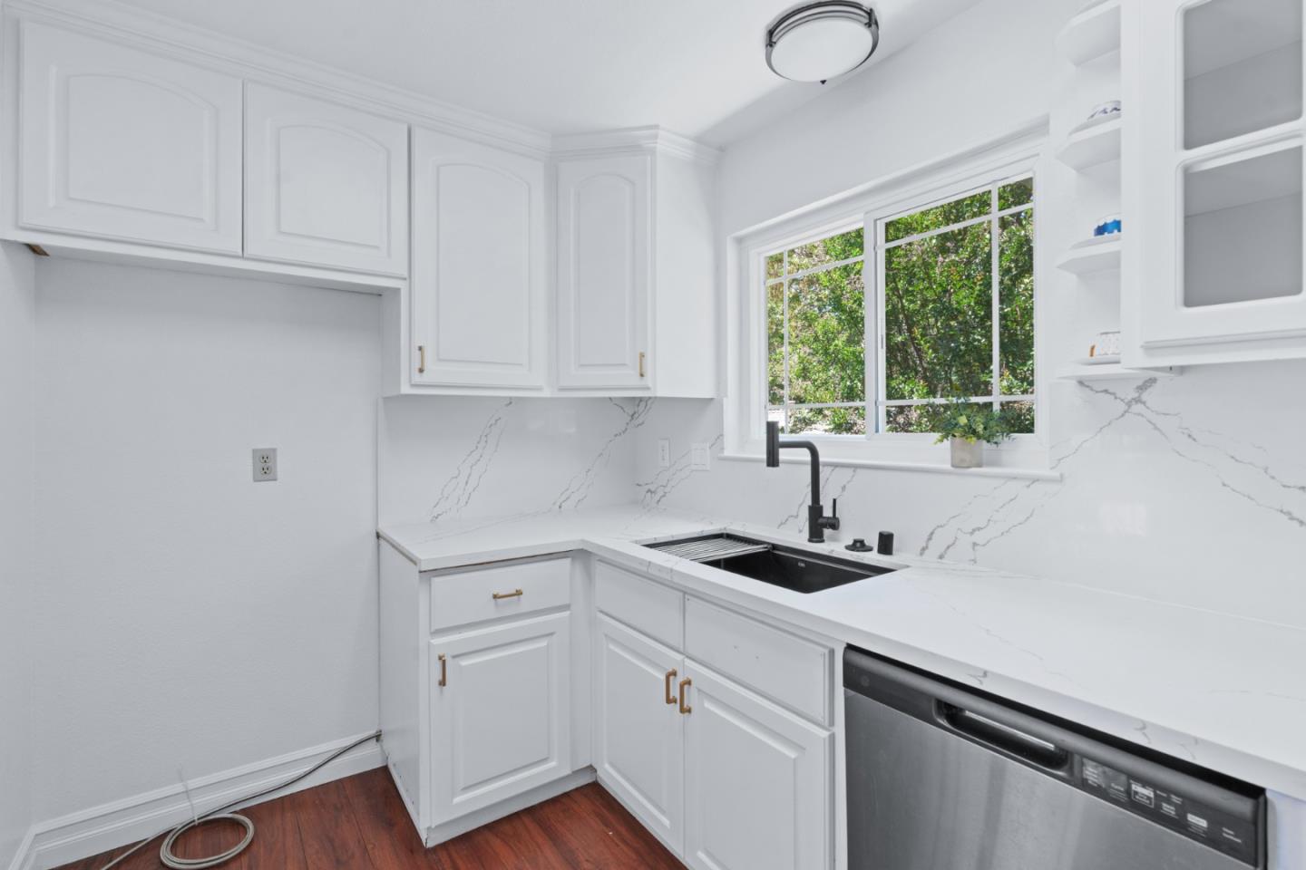 Detail Gallery Image 18 of 47 For 2124 Canoas Garden Ave #2,  San Jose,  CA 95125 - 2 Beds | 1/1 Baths