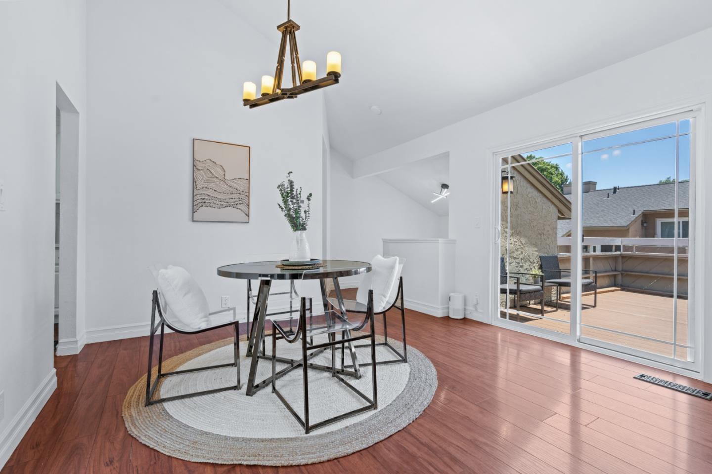 Detail Gallery Image 19 of 47 For 2124 Canoas Garden Ave #2,  San Jose,  CA 95125 - 2 Beds | 1/1 Baths