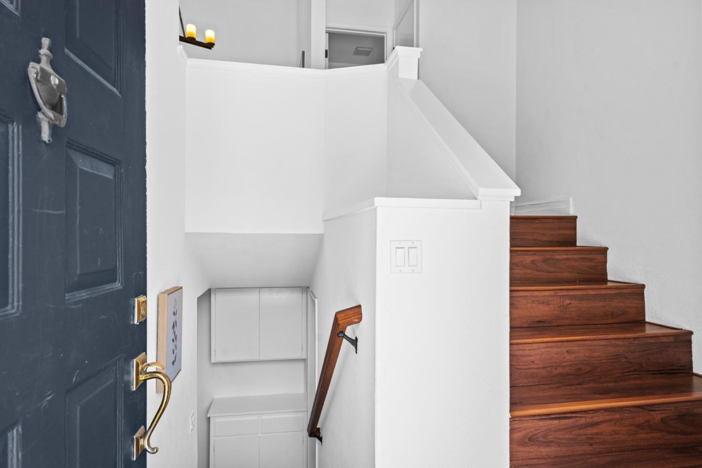 Detail Gallery Image 5 of 47 For 2124 Canoas Garden Ave #2,  San Jose,  CA 95125 - 2 Beds | 1/1 Baths