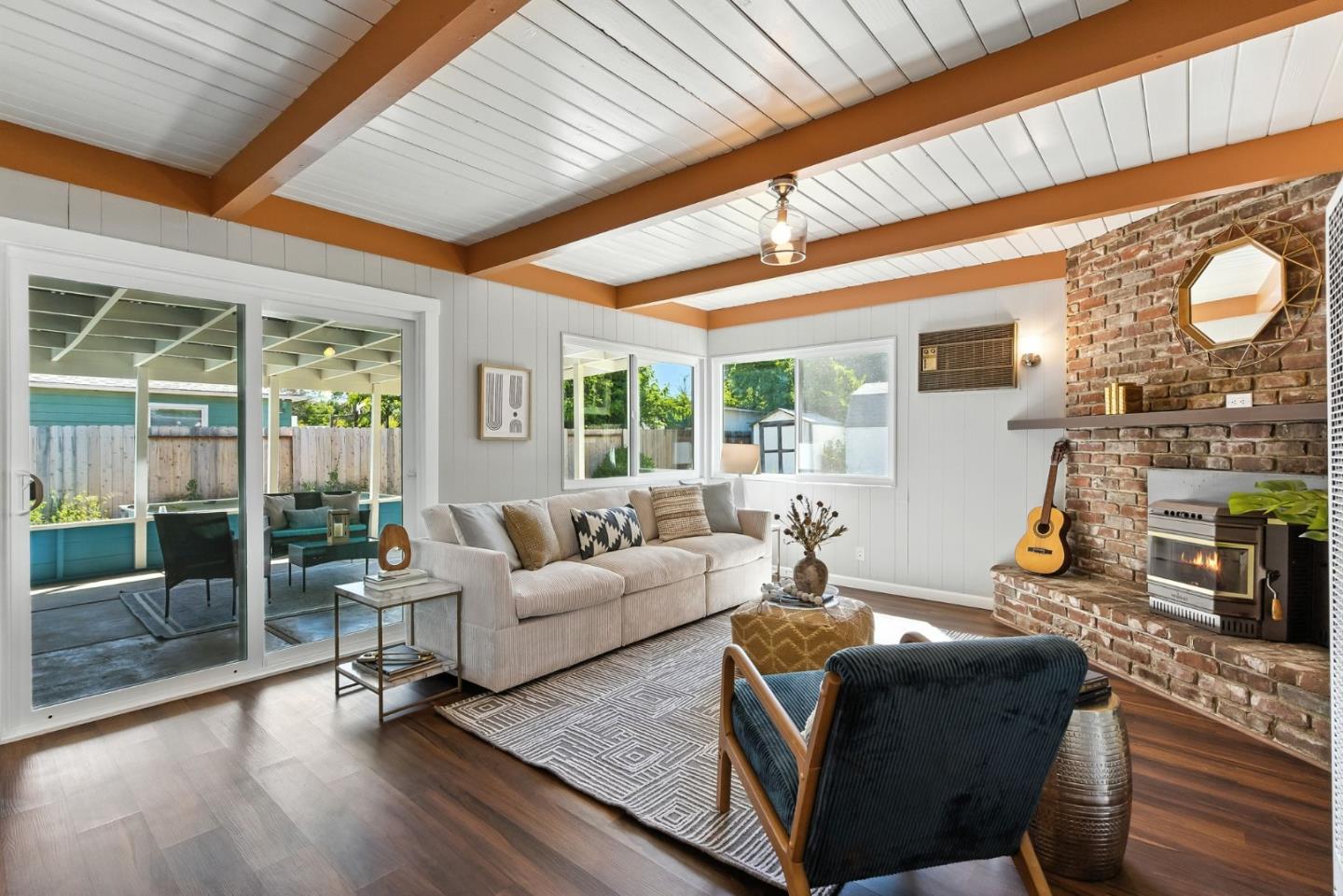 Detail Gallery Image 17 of 49 For 3612 Los Flores Ave, Concord,  CA 94519 - 3 Beds | 1 Baths
