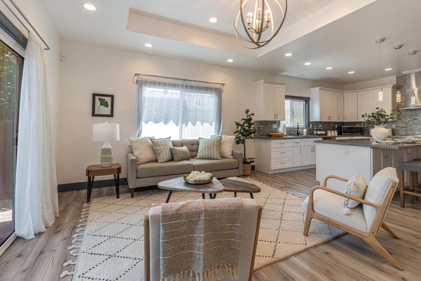 Detail Gallery Image 10 of 39 For 2507 Forest Ave, San Jose,  CA 95117 - 4 Beds | 3 Baths