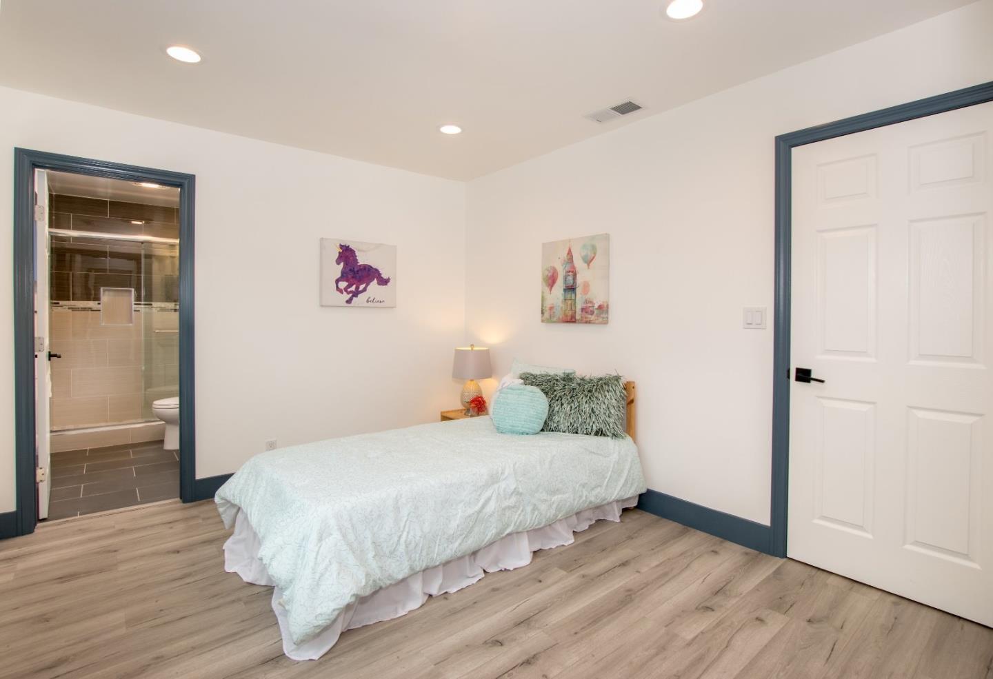 Detail Gallery Image 28 of 39 For 2507 Forest Ave, San Jose,  CA 95117 - 4 Beds | 3 Baths