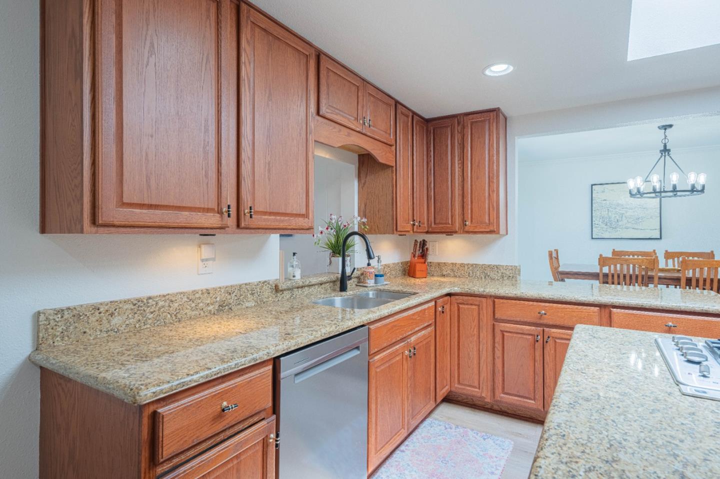 Detail Gallery Image 16 of 48 For 22800 Bravo Pl, Salinas,  CA 93908 - 3 Beds | 2 Baths