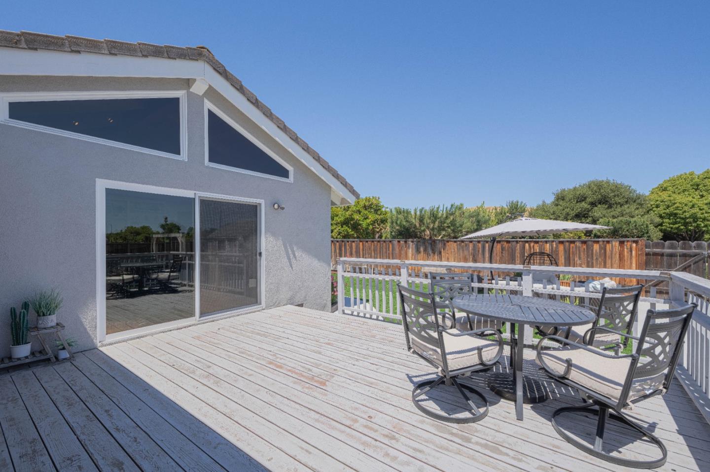Detail Gallery Image 21 of 48 For 22800 Bravo Pl, Salinas,  CA 93908 - 3 Beds | 2 Baths
