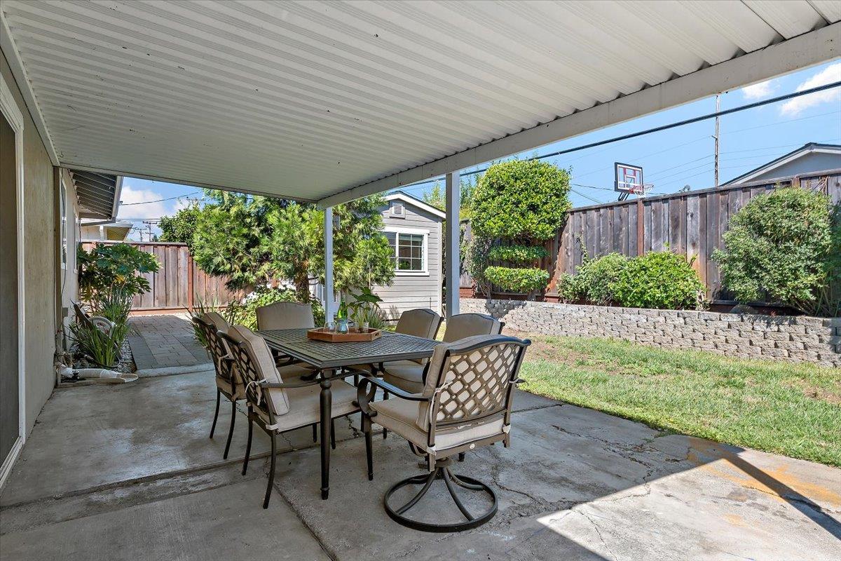 Detail Gallery Image 22 of 29 For 1449 Gerlach Dr, San Jose,  CA 95118 - 3 Beds | 2/1 Baths