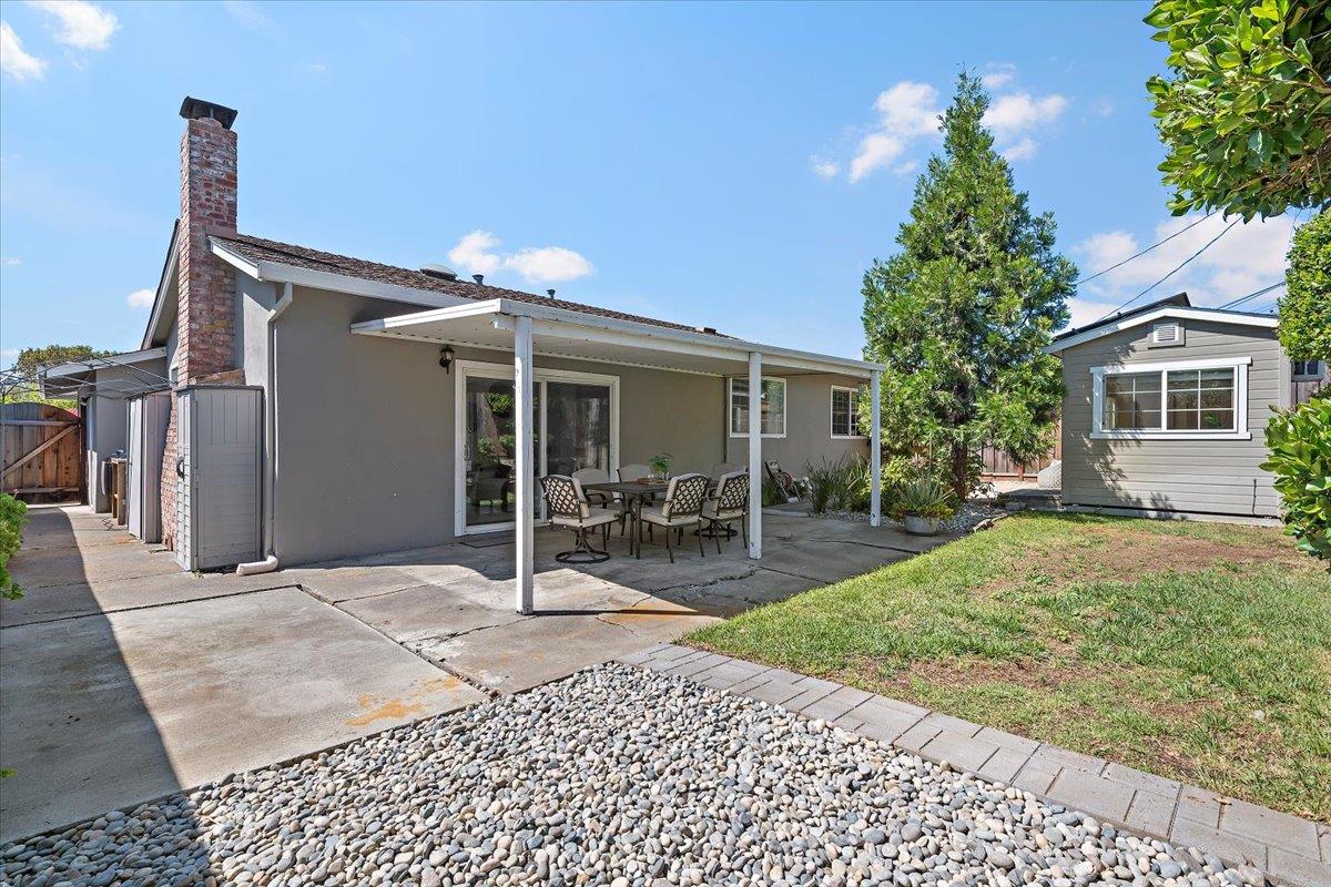 Detail Gallery Image 23 of 29 For 1449 Gerlach Dr, San Jose,  CA 95118 - 3 Beds | 2/1 Baths