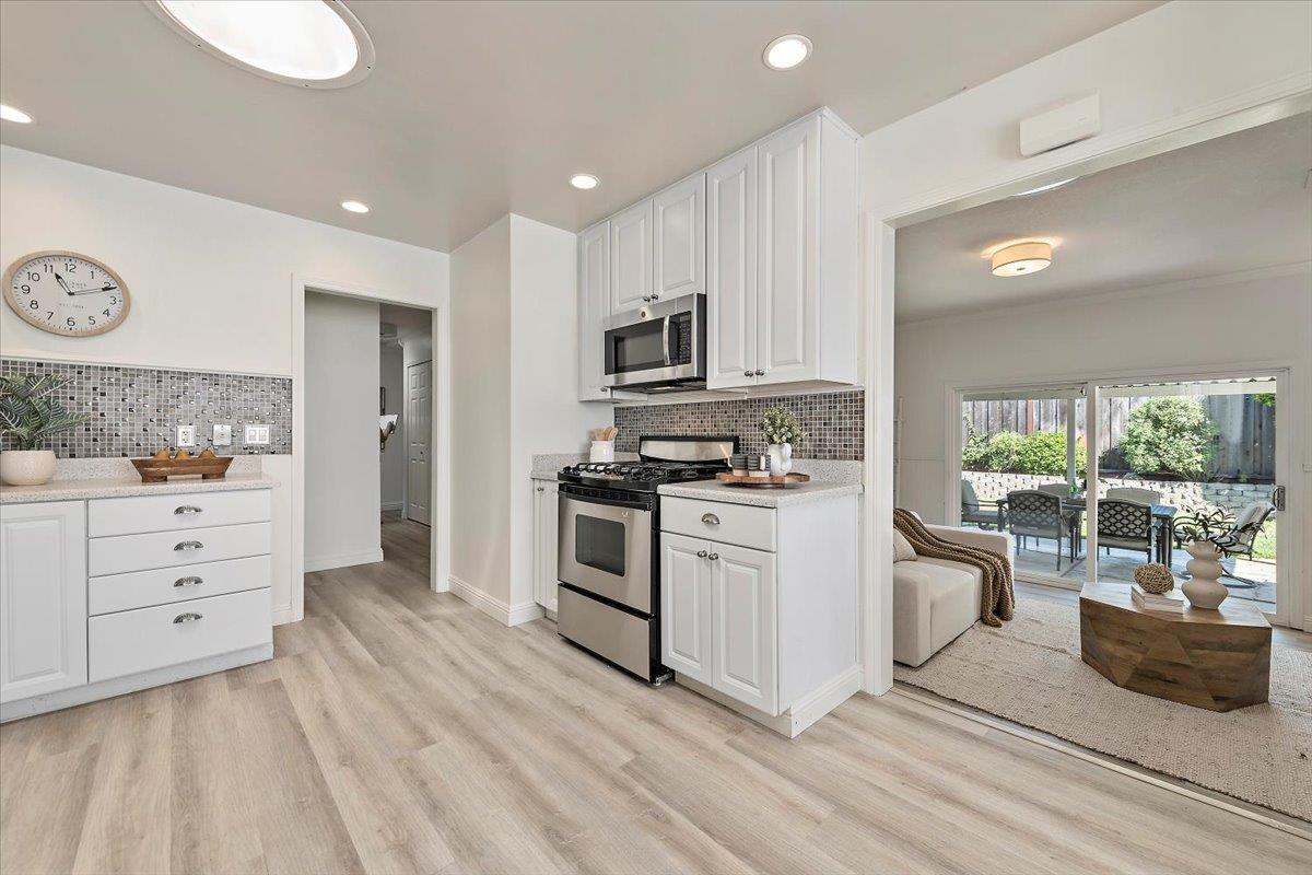 Detail Gallery Image 9 of 29 For 1449 Gerlach Dr, San Jose,  CA 95118 - 3 Beds | 2/1 Baths