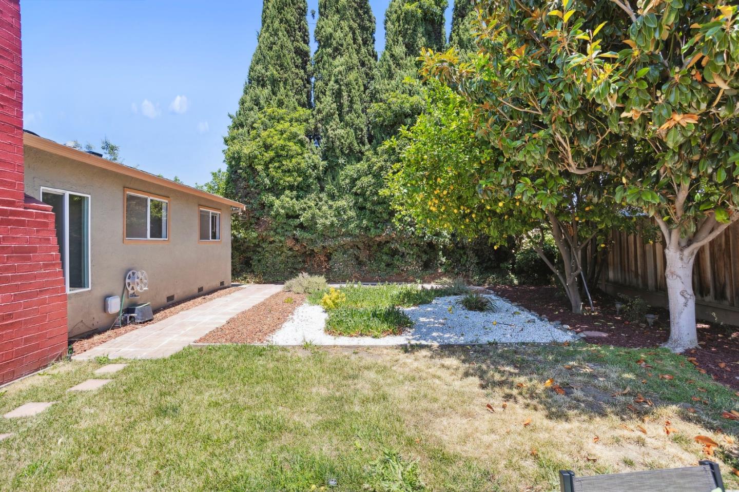 Detail Gallery Image 33 of 46 For 5268 Pebbletree Way, San Jose,  CA 95111 - 3 Beds | 2 Baths