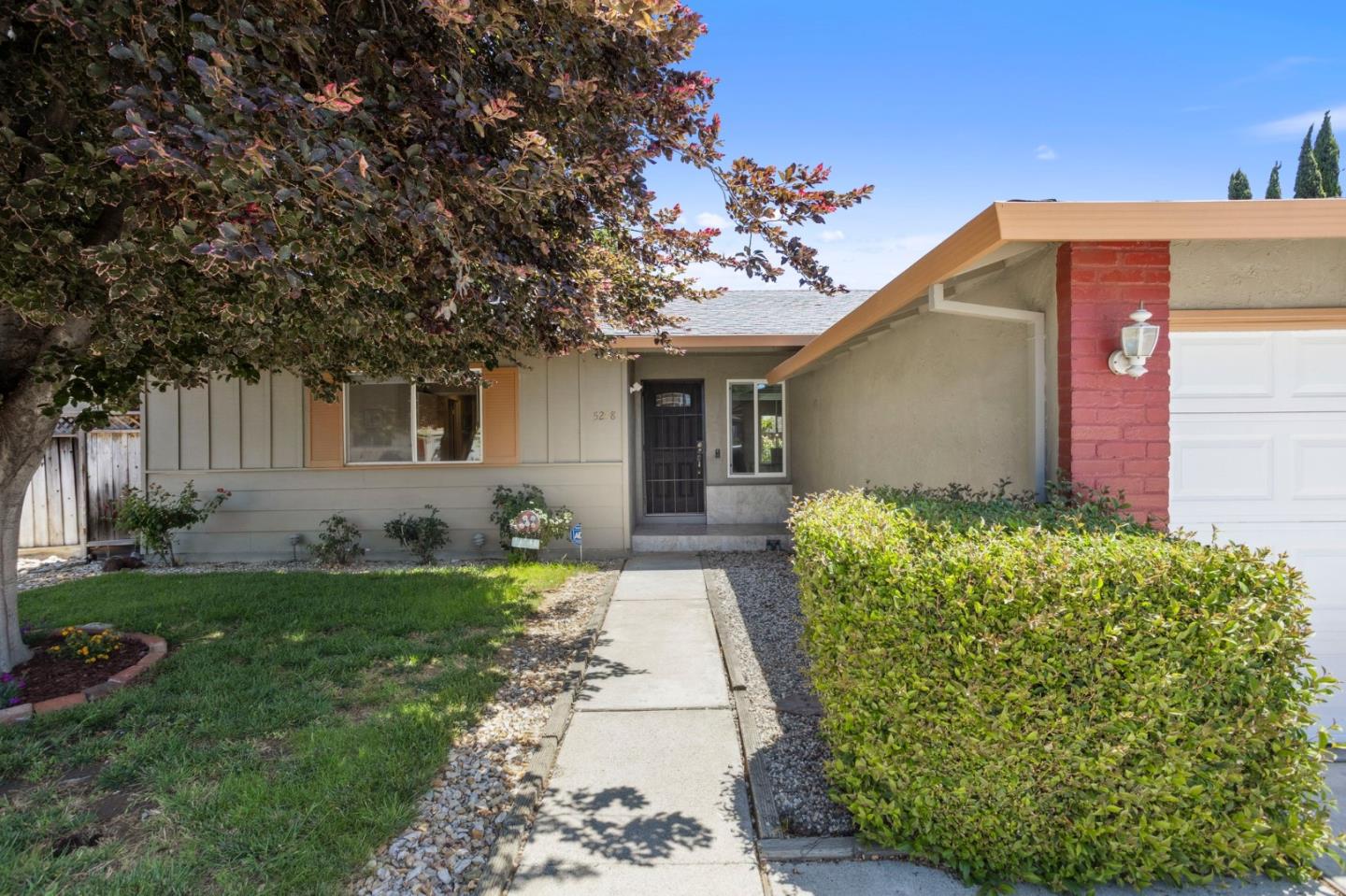 Detail Gallery Image 38 of 46 For 5268 Pebbletree Way, San Jose,  CA 95111 - 3 Beds | 2 Baths