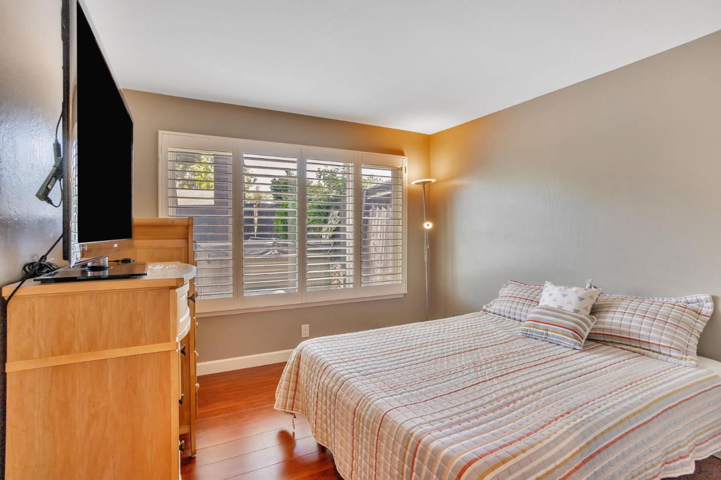 Detail Gallery Image 14 of 34 For 7179 via Maria, San Jose,  CA 95139 - 4 Beds | 3 Baths
