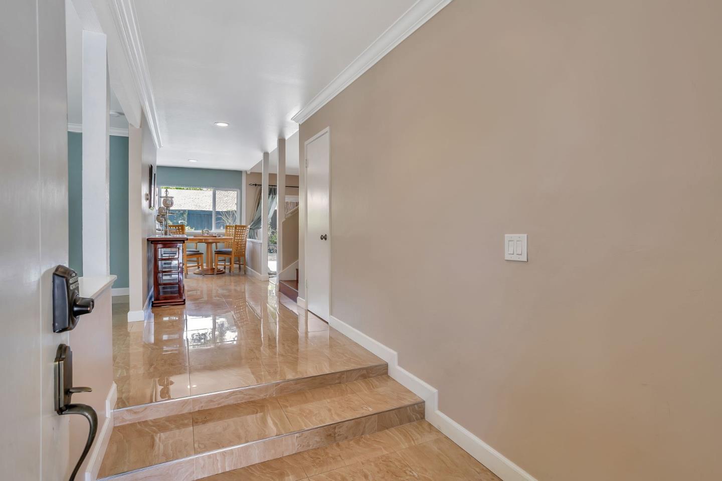 Detail Gallery Image 3 of 34 For 7179 via Maria, San Jose,  CA 95139 - 4 Beds | 3 Baths