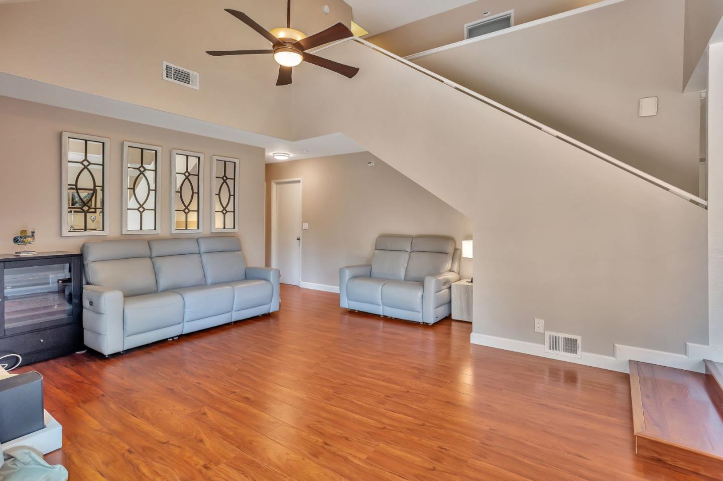 Detail Gallery Image 7 of 34 For 7179 via Maria, San Jose,  CA 95139 - 4 Beds | 3 Baths