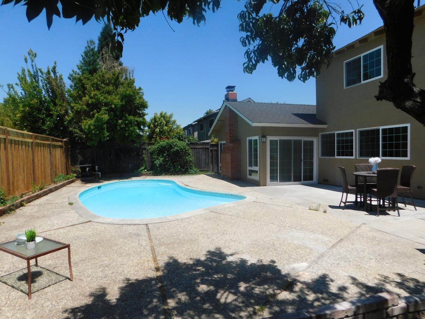 Detail Gallery Image 36 of 39 For 302 Henderson Dr, San Jose,  CA 95123 - 6 Beds | 2 Baths