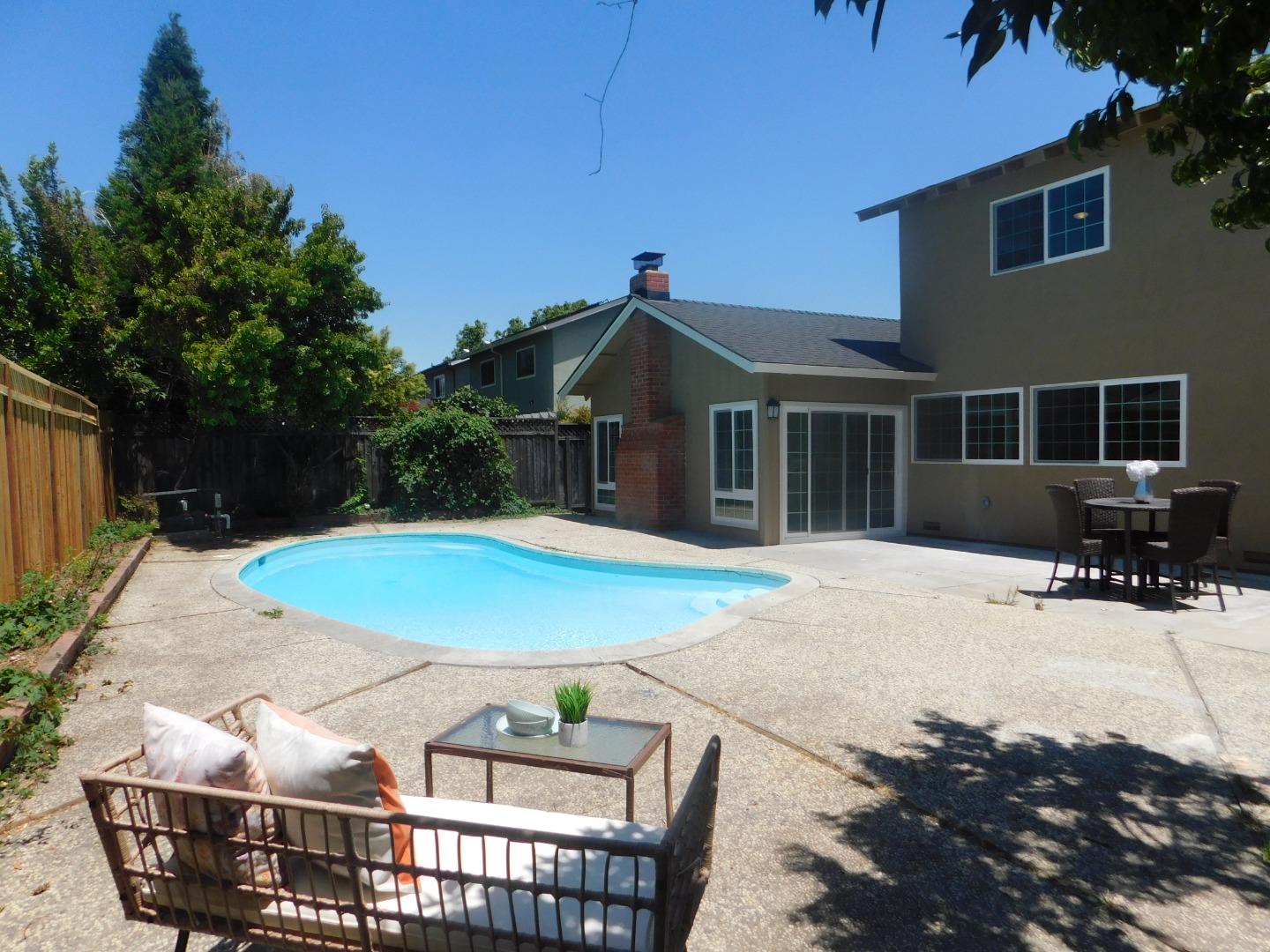 Detail Gallery Image 37 of 39 For 302 Henderson Dr, San Jose,  CA 95123 - 6 Beds | 2 Baths