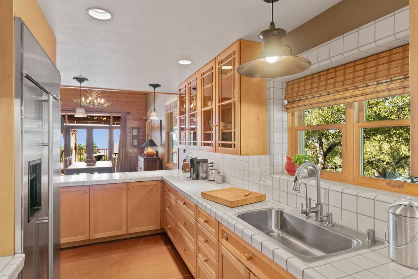 Detail Gallery Image 17 of 68 For 21900 Parrott Ranch Rd, Carmel Valley,  CA 93924 - 5 Beds | 4 Baths