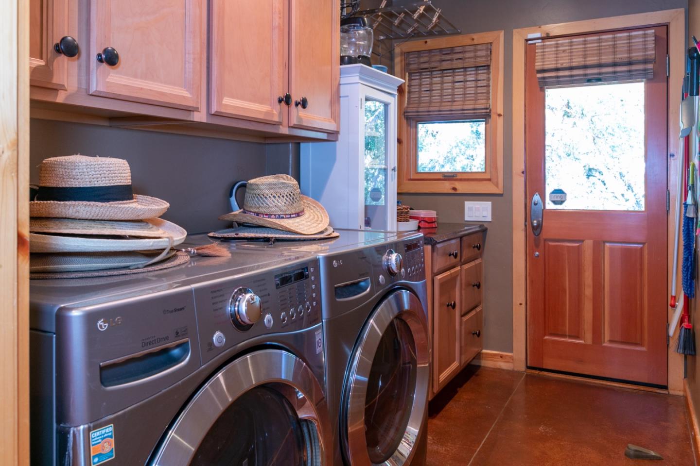 Detail Gallery Image 29 of 68 For 21900 Parrott Ranch Rd, Carmel Valley,  CA 93924 - 5 Beds | 4 Baths