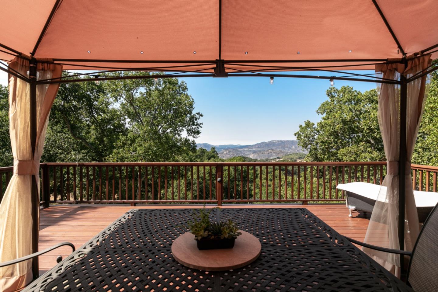 Detail Gallery Image 31 of 68 For 21900 Parrott Ranch Rd, Carmel Valley,  CA 93924 - 5 Beds | 4 Baths