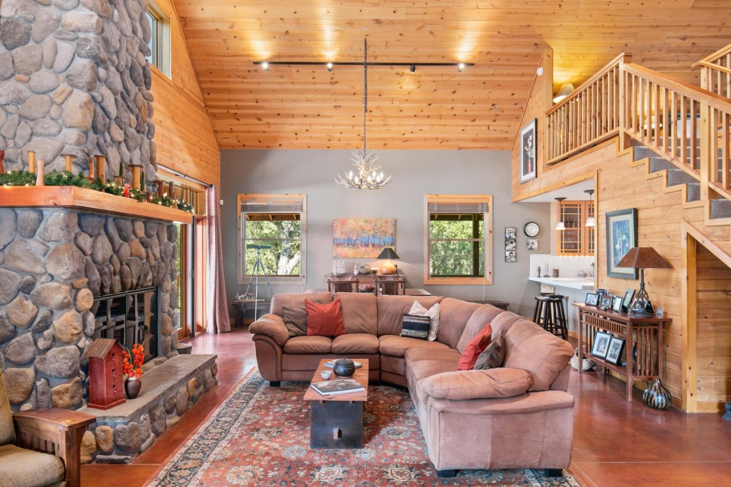 Detail Gallery Image 8 of 68 For 21900 Parrott Ranch Rd, Carmel Valley,  CA 93924 - 5 Beds | 4 Baths