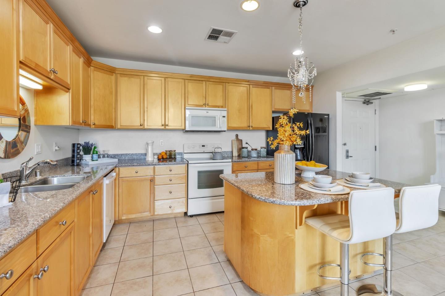 Detail Gallery Image 23 of 33 For 88 N Jackson Ave #322,  San Jose,  CA 95116 - 1 Beds | 1 Baths