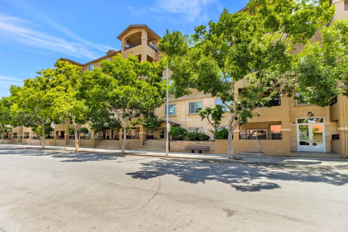Detail Gallery Image 32 of 33 For 88 N Jackson Ave #322,  San Jose,  CA 95116 - 1 Beds | 1 Baths