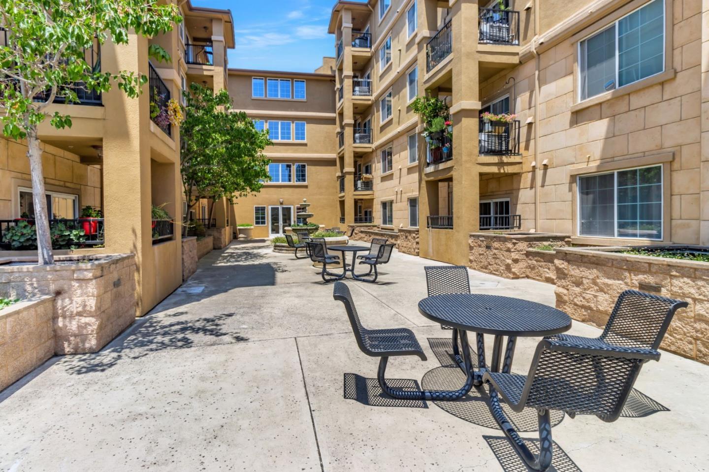 Detail Gallery Image 6 of 33 For 88 N Jackson Ave #322,  San Jose,  CA 95116 - 1 Beds | 1 Baths