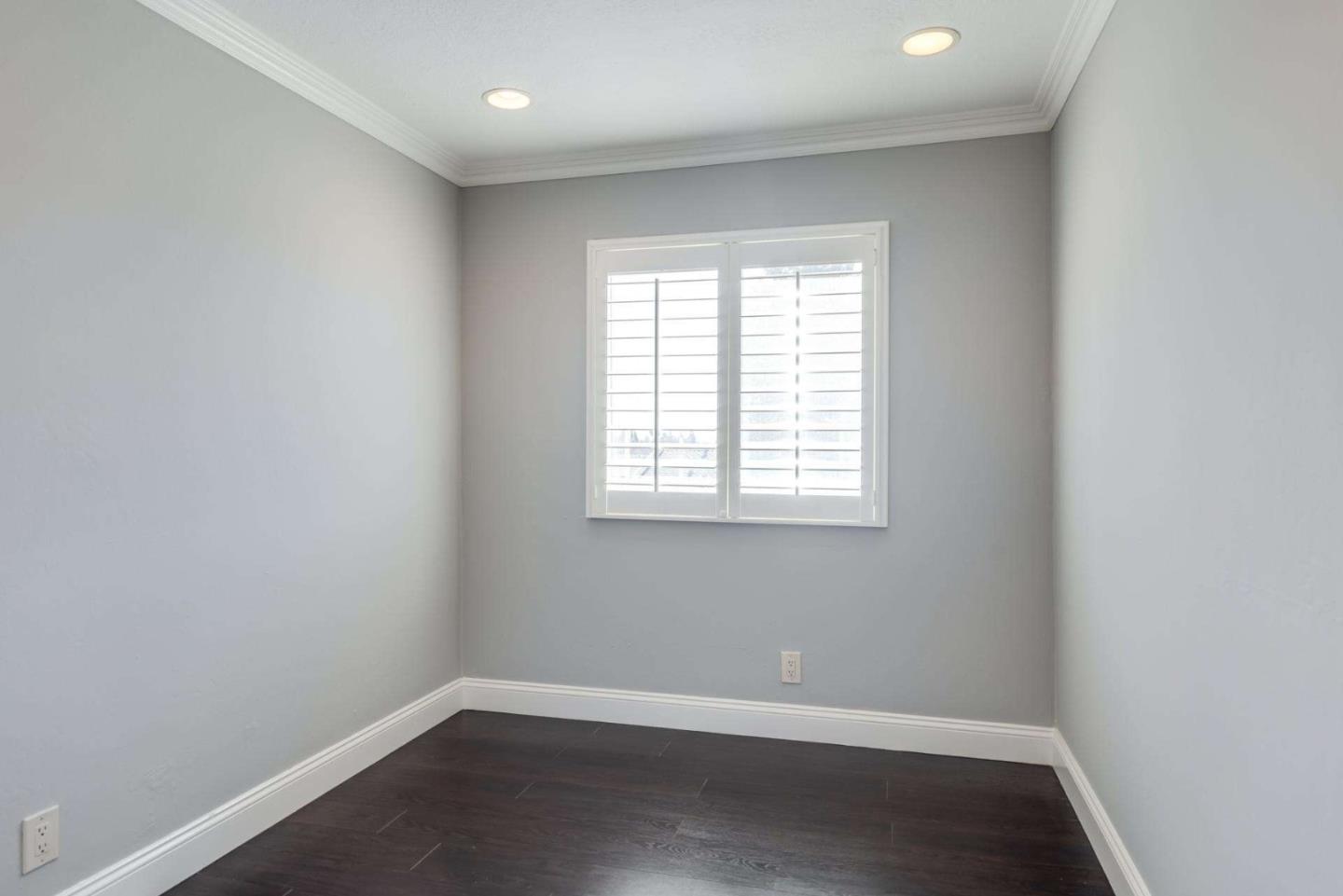 Detail Gallery Image 17 of 34 For 3452 Charing Cross Ln, San Jose,  CA 95132 - 4 Beds | 2/1 Baths