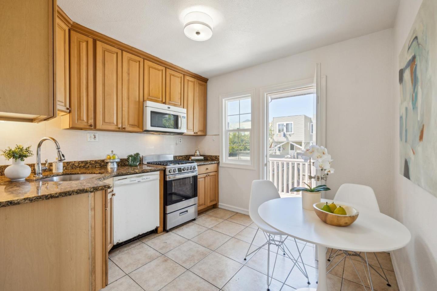 Detail Gallery Image 18 of 33 For 722 Naples St, San Francisco,  CA 94112 - 3 Beds | 2 Baths