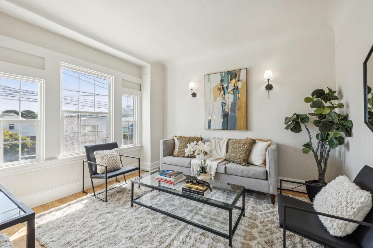 Detail Gallery Image 5 of 33 For 722 Naples St, San Francisco,  CA 94112 - 3 Beds | 2 Baths