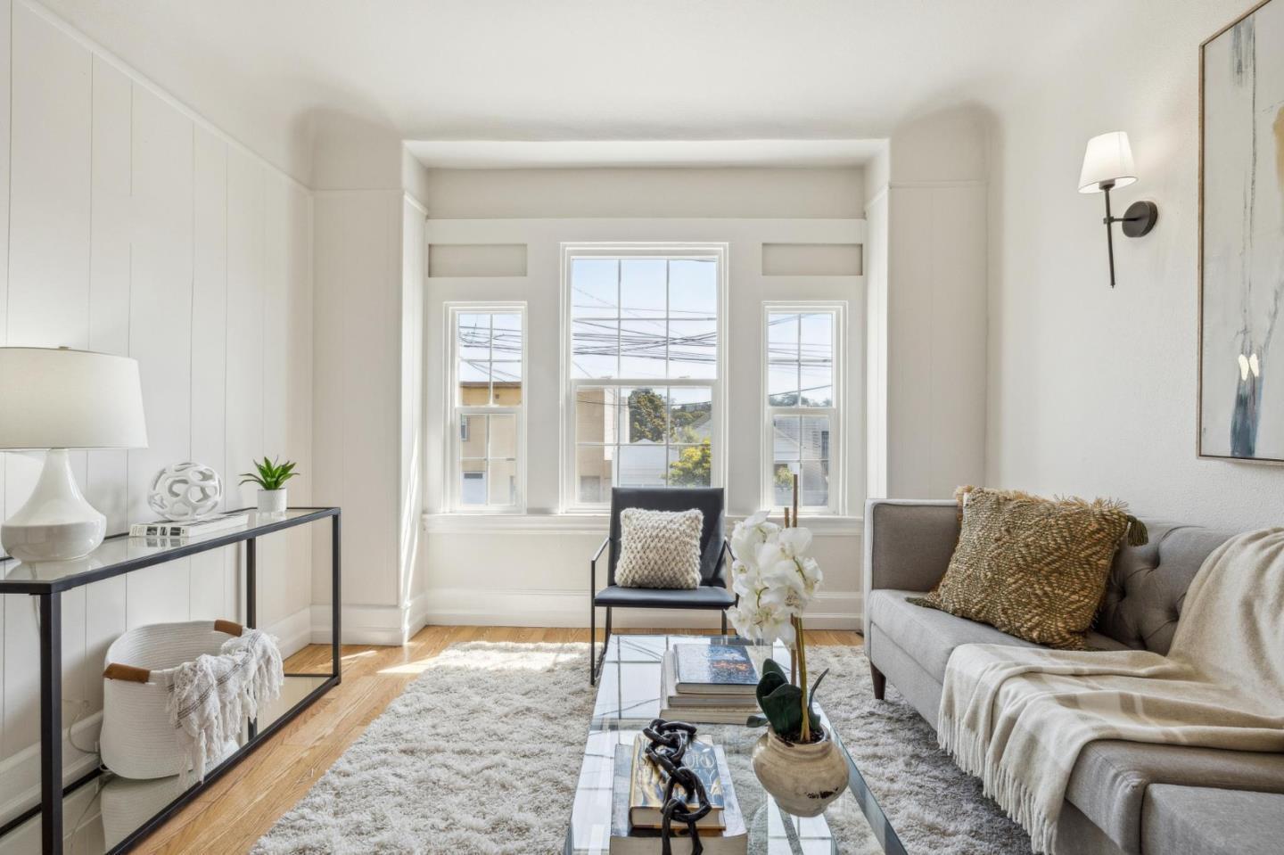 Detail Gallery Image 7 of 33 For 722 Naples St, San Francisco,  CA 94112 - 3 Beds | 2 Baths