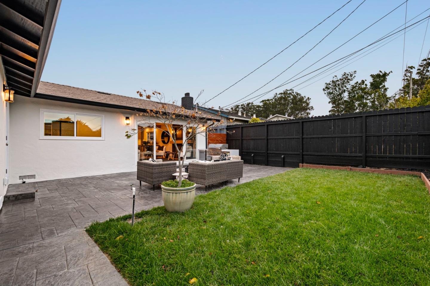 Detail Gallery Image 37 of 41 For 2521 Sherwood Dr, San Bruno,  CA 94066 - 4 Beds | 3 Baths