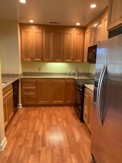 Detail Gallery Image 5 of 20 For 10 Crystal Springs Rd #1507,  San Mateo,  CA 94402 - 2 Beds | 2 Baths