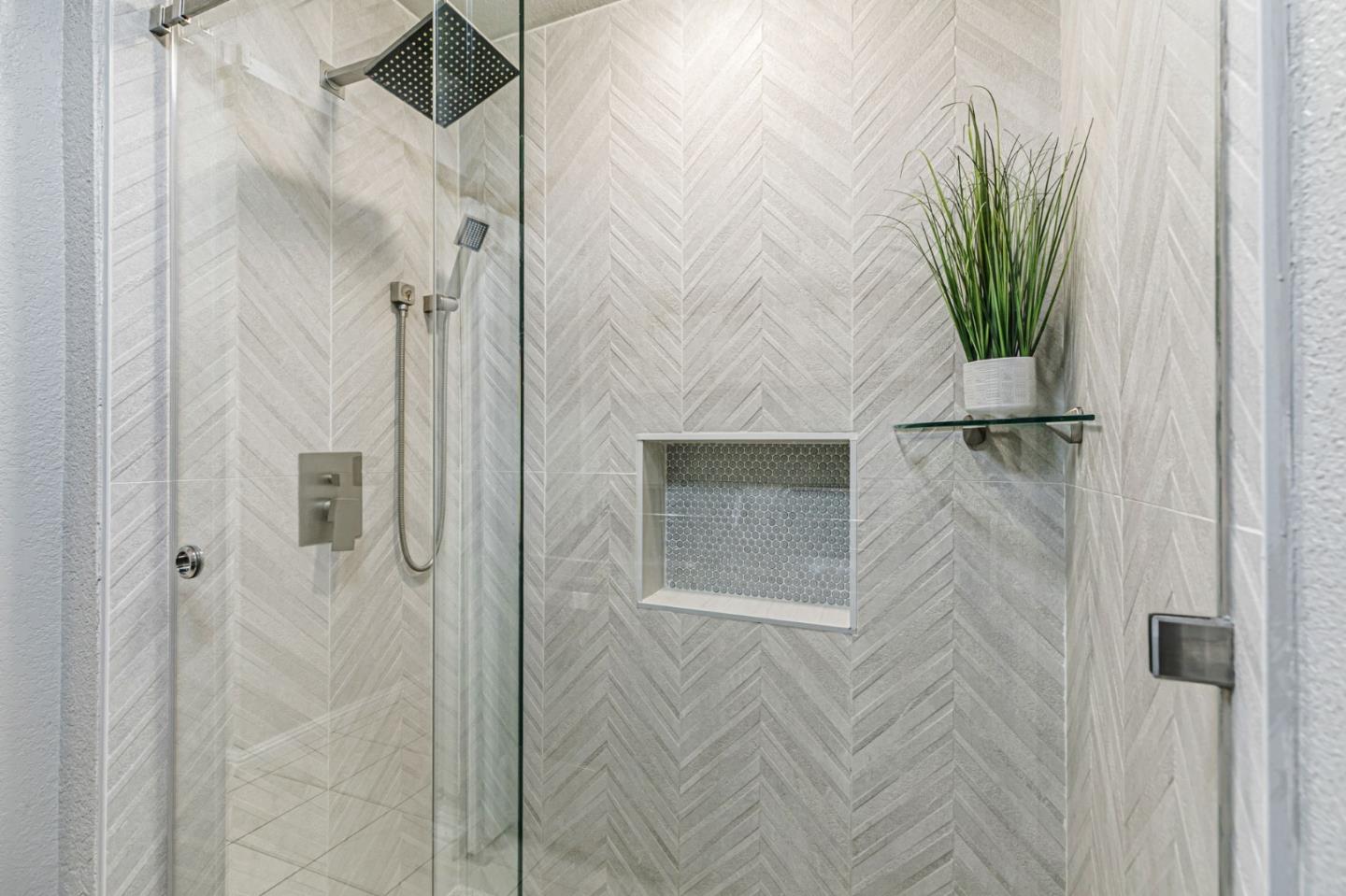 Detail Gallery Image 16 of 39 For 3400 La Terrace Cir, San Jose,  CA 95123 - 2 Beds | 1 Baths