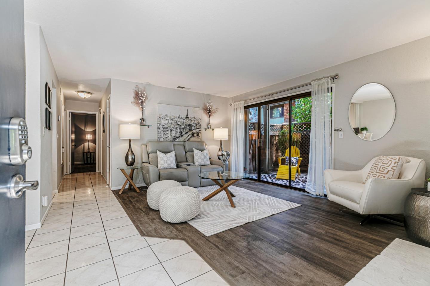 Detail Gallery Image 2 of 39 For 3400 La Terrace Cir, San Jose,  CA 95123 - 2 Beds | 1 Baths