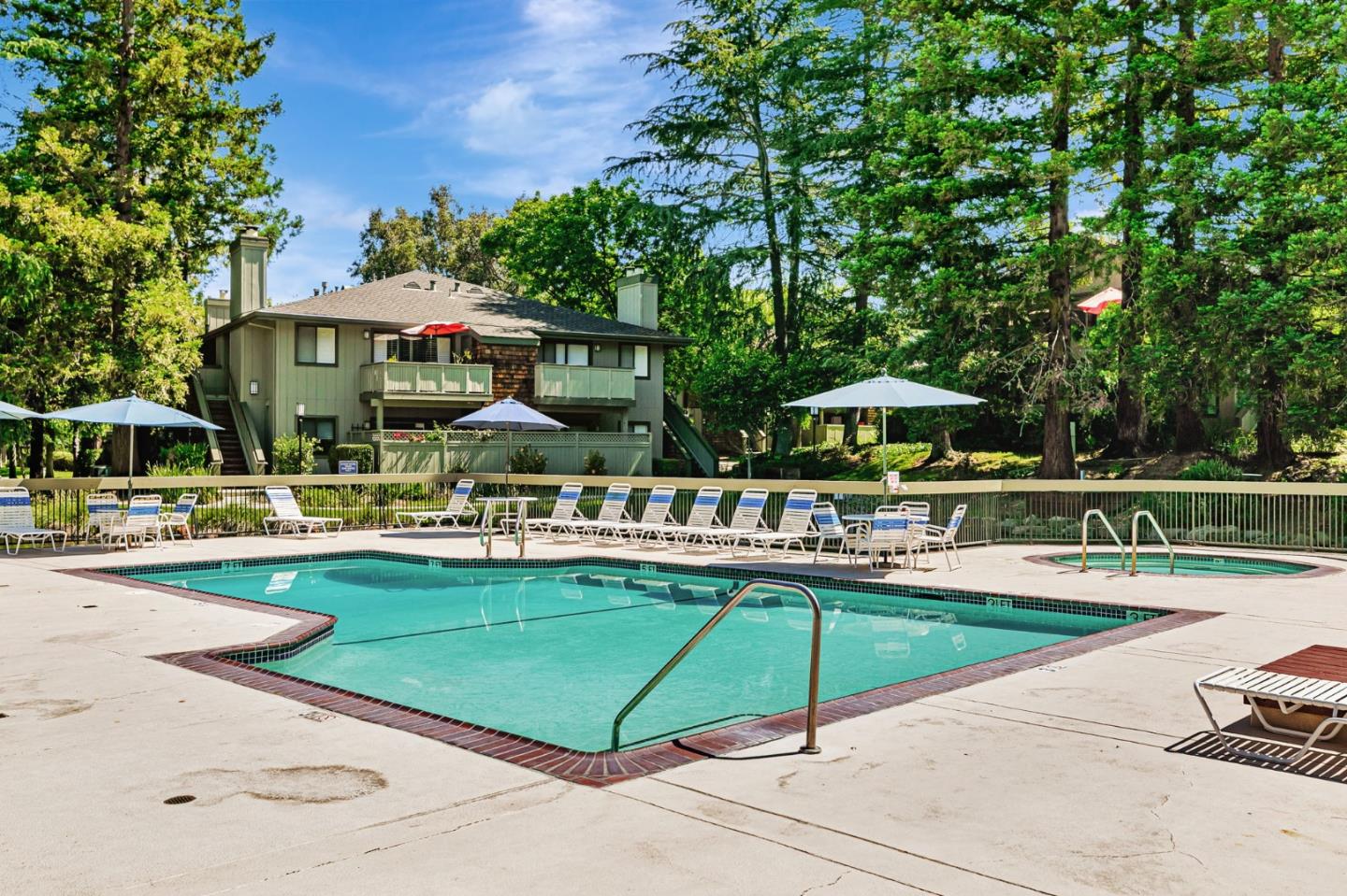 Detail Gallery Image 38 of 39 For 3400 La Terrace Cir, San Jose,  CA 95123 - 2 Beds | 1 Baths