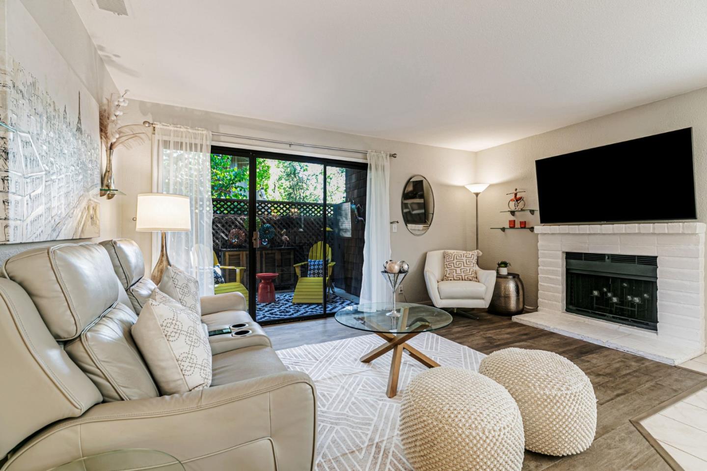 Detail Gallery Image 5 of 39 For 3400 La Terrace Cir, San Jose,  CA 95123 - 2 Beds | 1 Baths