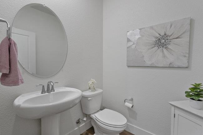 Detail Gallery Image 16 of 37 For 9182 Wickham Ct, Gilroy,  CA 95020 - 4 Beds | 2/1 Baths
